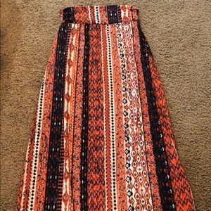 Maxi skirt